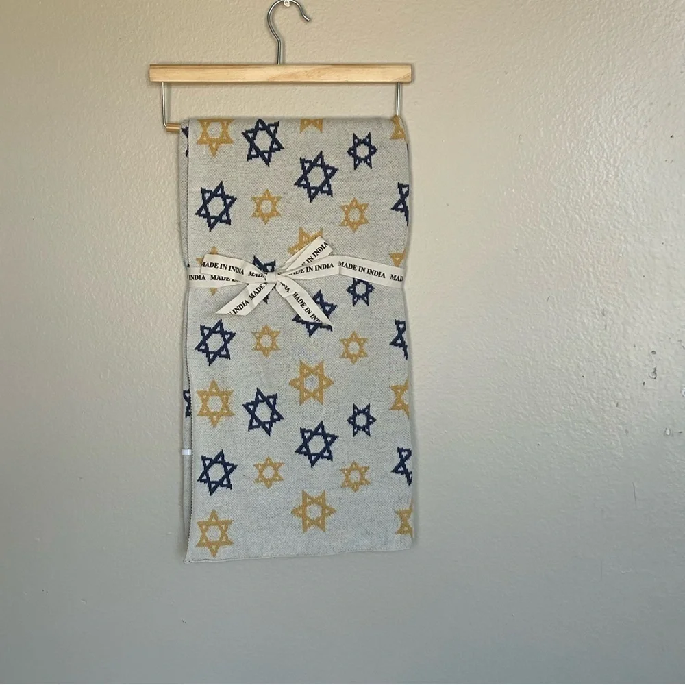 Baby Blanket & Bib gift set bundle for Hanukkah NWT - Picture 10 of 15